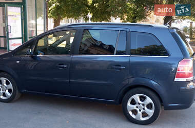 Минивэн Opel Zafira 2006 в 