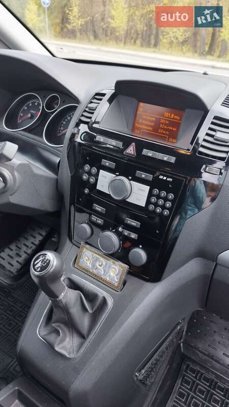 Минивэн Opel Zafira 2011 в Чернигове фото 18 Минивэн Opel Zafira 2011 в Чернигове