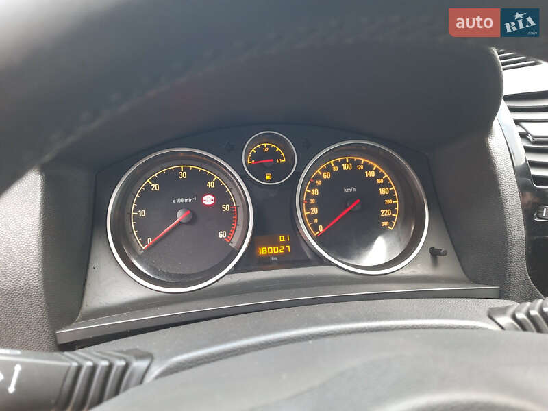 Минивэн Opel Zafira 2010 в Калуше фото 10 Минивэн Opel Zafira 2010 в Калуше