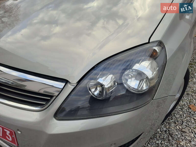 Минивэн Opel Zafira 2010 в Калуше фото 19 Минивэн Opel Zafira 2010 в Калуше