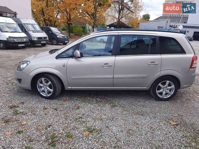Минивэн Opel Zafira 2010 в Калуше фото 26 Минивэн Opel Zafira 2010 в Калуше