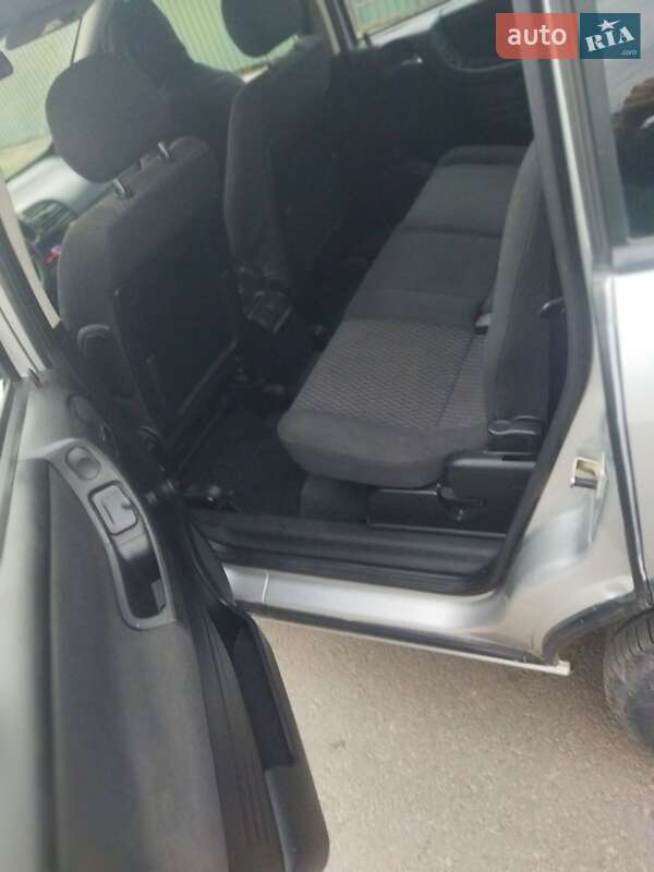 Мінівен Opel Zafira 2005 в Новояворівську фото 15 Мінівен Opel Zafira 2005 в Новояворівську