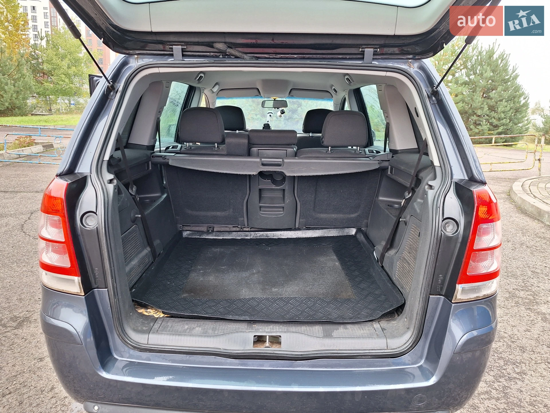 2010 Opel Zafira - мініатюра 9