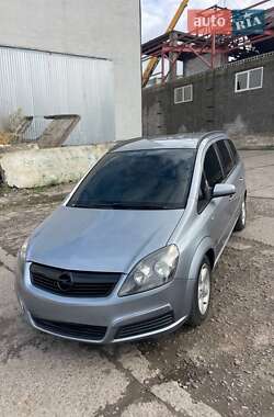 Минивэн Opel Zafira 2005 в Здолбунове