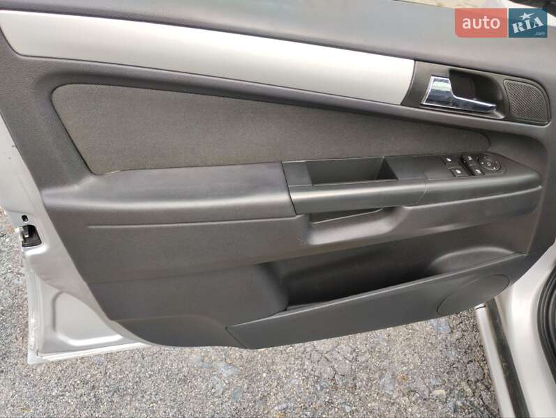 Мінівен Opel Zafira 2009 в Вінниці фото 10 Мінівен Opel Zafira 2009 в Вінниці