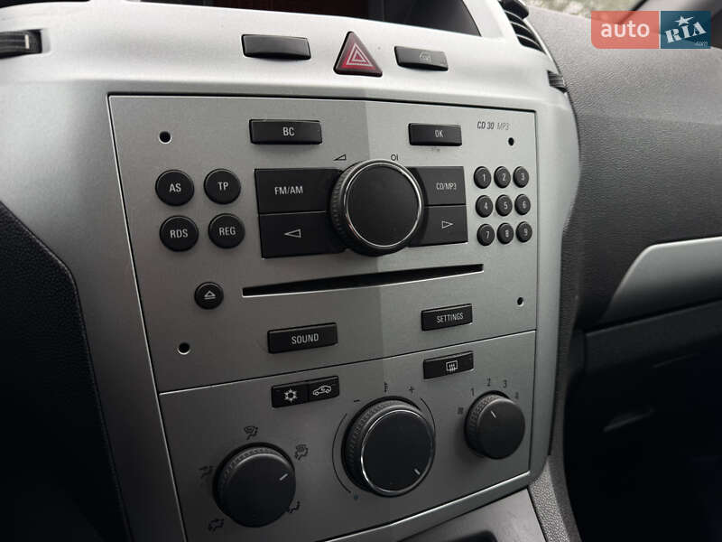 Минивэн Opel Zafira 2009 в Умани