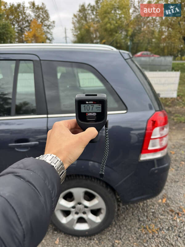 Минивэн Opel Zafira 2009 в Умани