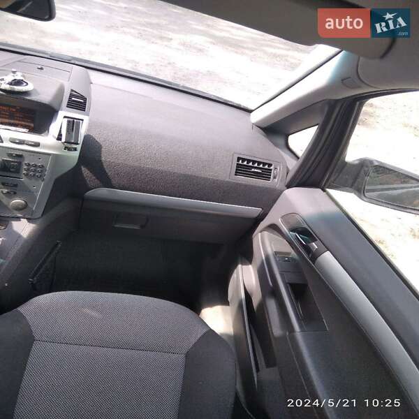 Мінівен Opel Zafira 2009 в Білій Церкві фото 8 Мінівен Opel Zafira 2009 в Білій Церкві