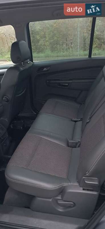 Минивэн Opel Zafira 2011 в Дубно фото 8 Минивэн Opel Zafira 2011 в Дубно