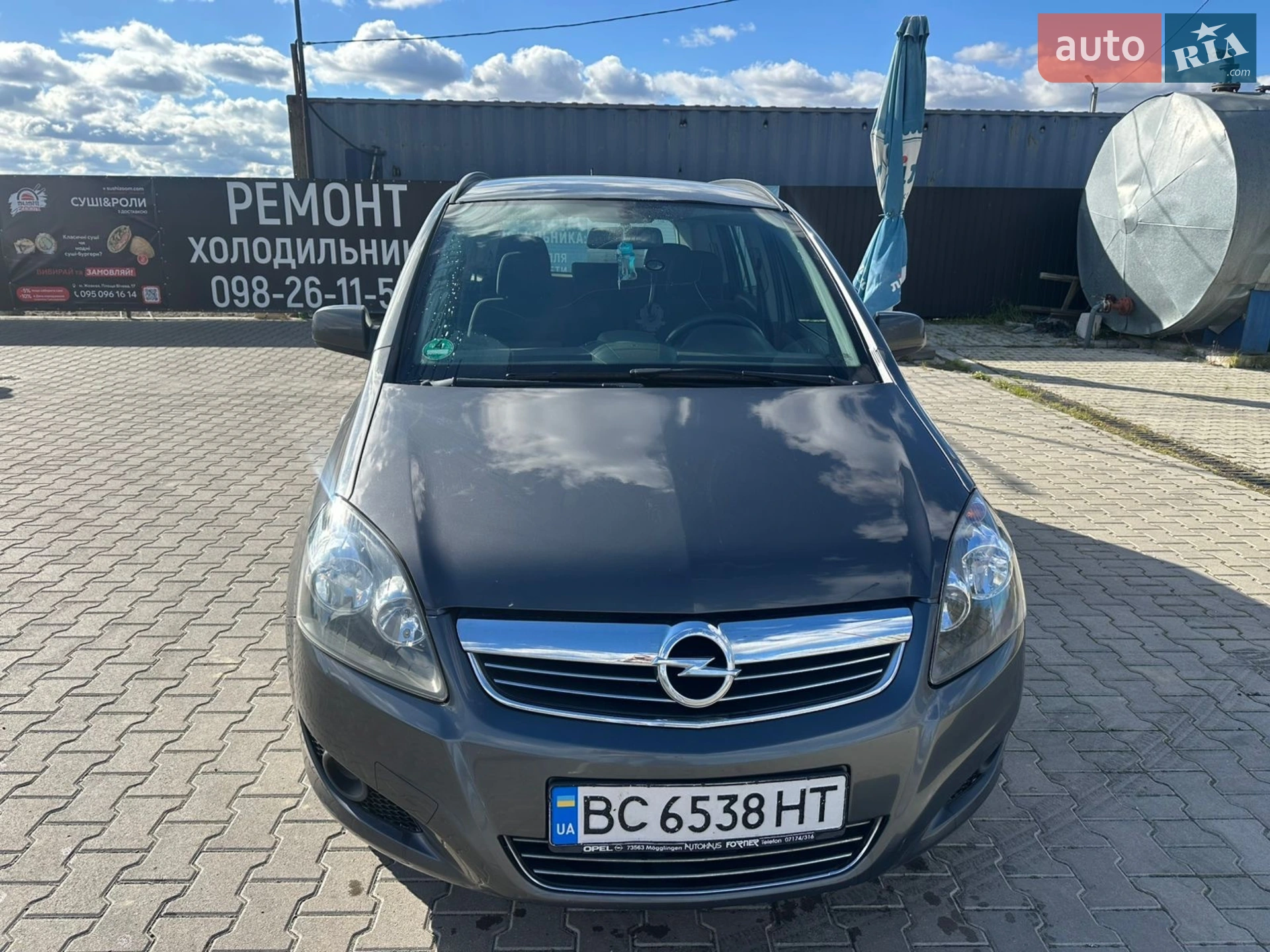 2011 Opel Zafira - фото 1