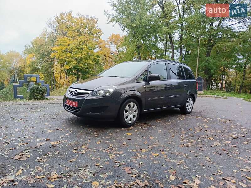 Минивэн Opel Zafira 2014 в Киеве фото 12 Минивэн Opel Zafira 2014 в Киеве