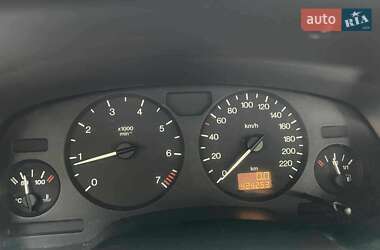 Минивэн Opel Zafira 1999 в 