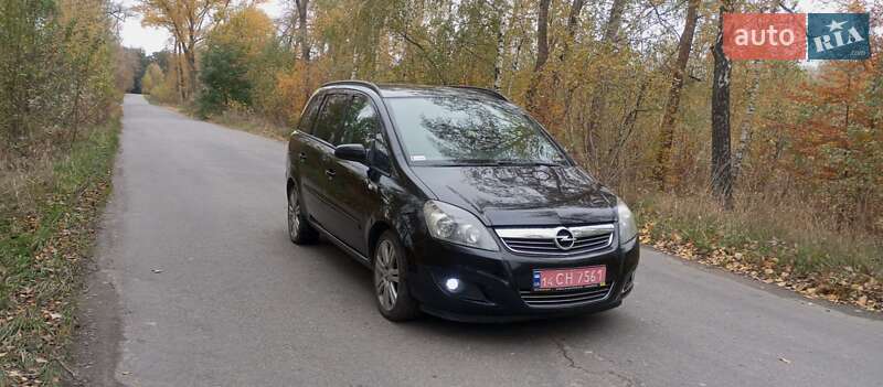 Минивэн Opel Zafira 2006 в Виннице