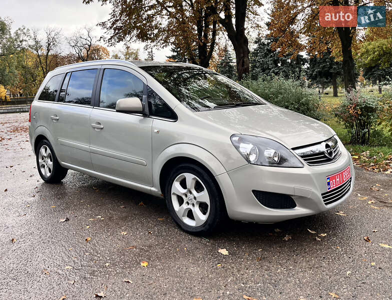 Мінівен Opel Zafira 2011 в Білій Церкві фото 5 Мінівен Opel Zafira 2011 в Білій Церкві