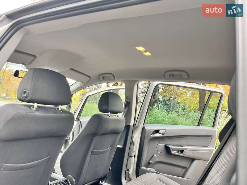 Мінівен Opel Zafira 2011 в Білій Церкві фото 36 Мінівен Opel Zafira 2011 в Білій Церкві