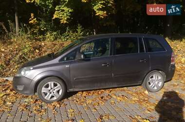 Мінівен Opel Zafira 2011 в Львові