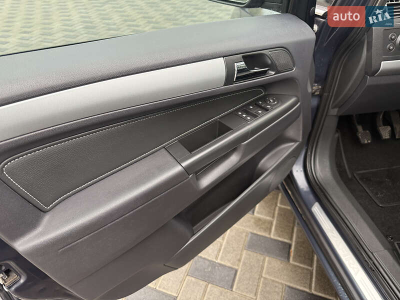 Минивэн Opel Zafira 2010 в Полтаве фото 20 Минивэн Opel Zafira 2010 в Полтаве