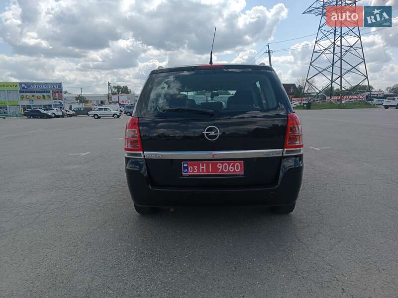 Минивэн Opel Zafira 2010 в Харькове фото 9 Минивэн Opel Zafira 2010 в Харькове