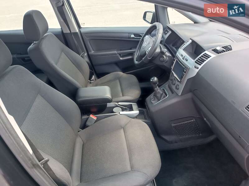 Минивэн Opel Zafira 2010 в Харькове фото 23 Минивэн Opel Zafira 2010 в Харькове