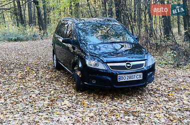 Минивэн Opel Zafira 2005 в 