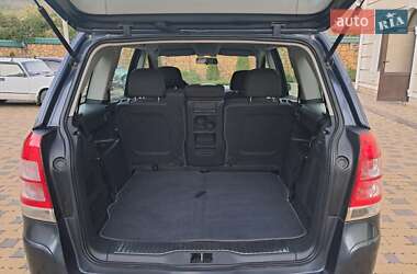 Минивэн Opel Zafira 2009 в 