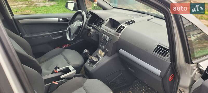 Мінівен Opel Zafira 2007 в Черкасах фото 3 Мінівен Opel Zafira 2007 в Черкасах