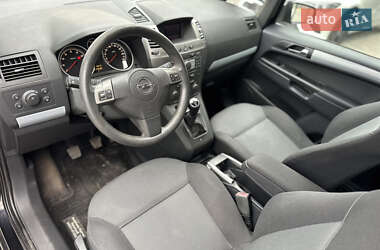 Минивэн Opel Zafira 2007 в 