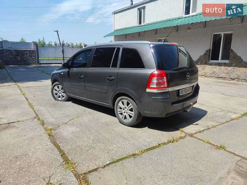 Минивэн Opel Zafira 2010 в Жмеринке фото 13 Минивэн Opel Zafira 2010 в Жмеринке