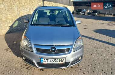 Мінівен Opel Zafira 2005 в Тернополі