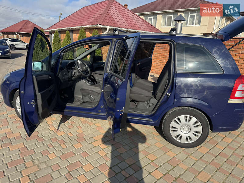 Мінівен Opel Zafira 2012 в Одесі фото 2 Мінівен Opel Zafira 2012 в Одесі