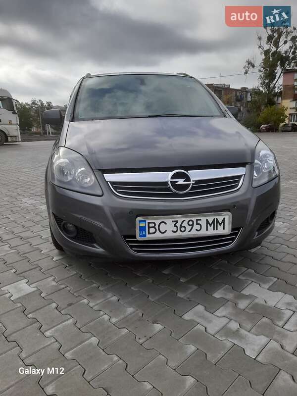 Мінівен Opel Zafira 2011 в Соснівці