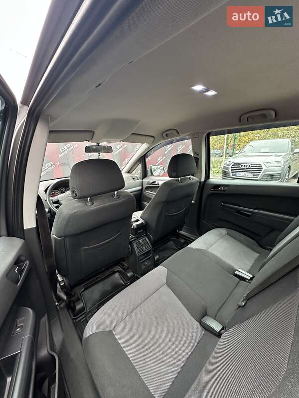 Минивэн Opel Zafira 2011 в Сумах фото 15 Минивэн Opel Zafira 2011 в Сумах