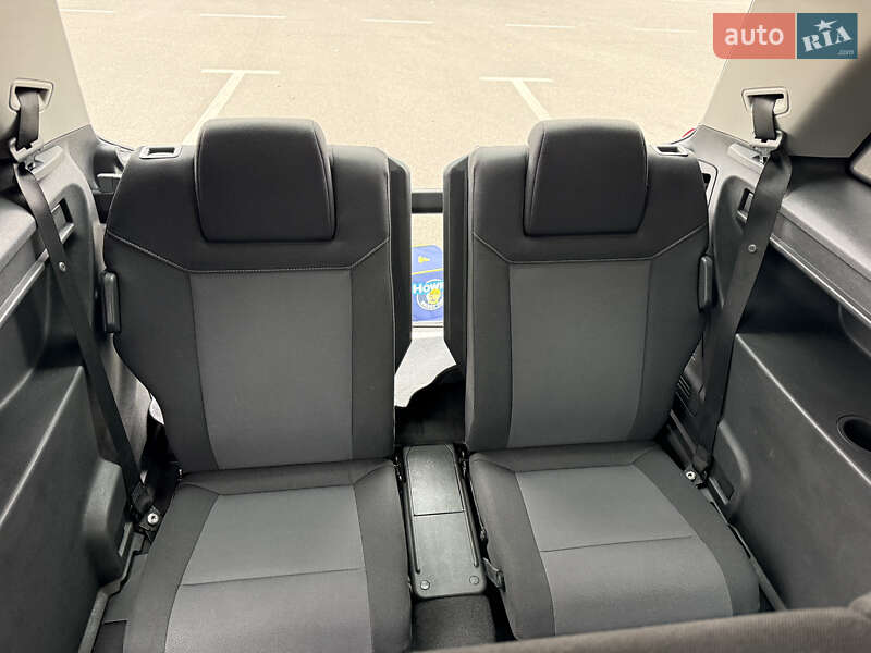 Минивэн Opel Zafira 2008 в Киеве