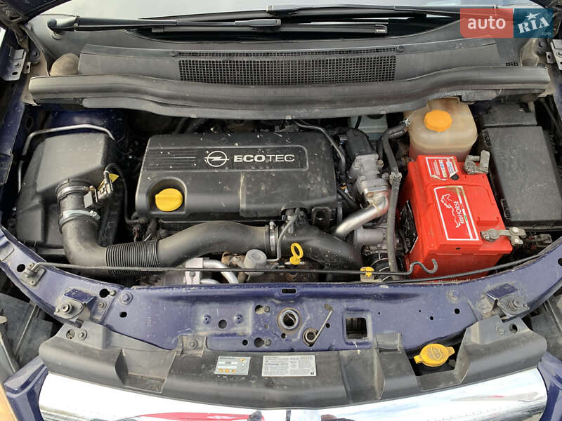 Минивэн Opel Zafira 2011 в Бердичеве фото 50 Минивэн Opel Zafira 2011 в Бердичеве