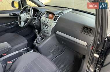 Мінівен Opel Zafira 2009 в  фото 18 Мінівен Opel Zafira 2009 в