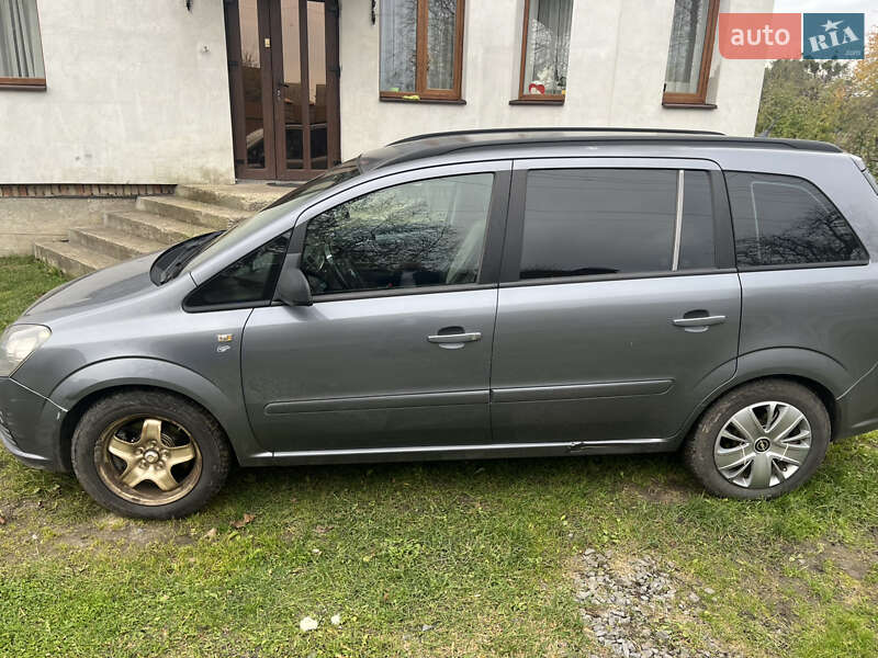 Минивэн Opel Zafira 2006 в Подкамне фото 3 Минивэн Opel Zafira 2006 в Подкамне