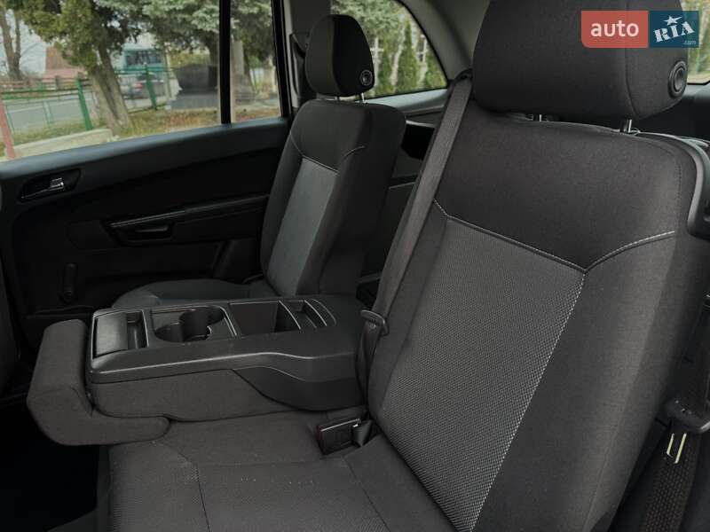 Минивэн Opel Zafira 2010 в Дрогобыче
