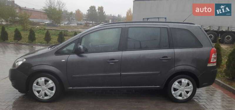 Opel Zafira 2012 Opel Zafira 2012