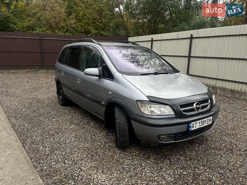 Opel Zafira 2003