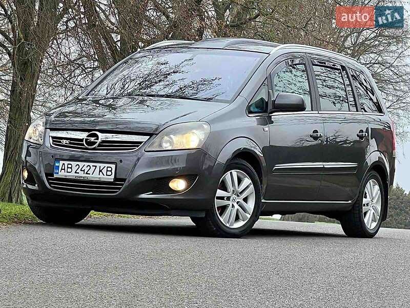 Мінівен Opel Zafira 2010 в Вінниці