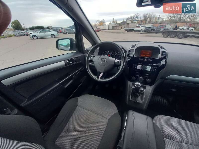 Минивэн Opel Zafira 2010 в Белой Церкви фото 26 Минивэн Opel Zafira 2010 в Белой Церкви