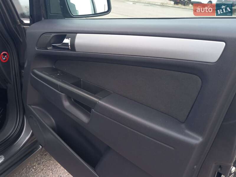 Минивэн Opel Zafira 2010 в Белой Церкви фото 32 Минивэн Opel Zafira 2010 в Белой Церкви