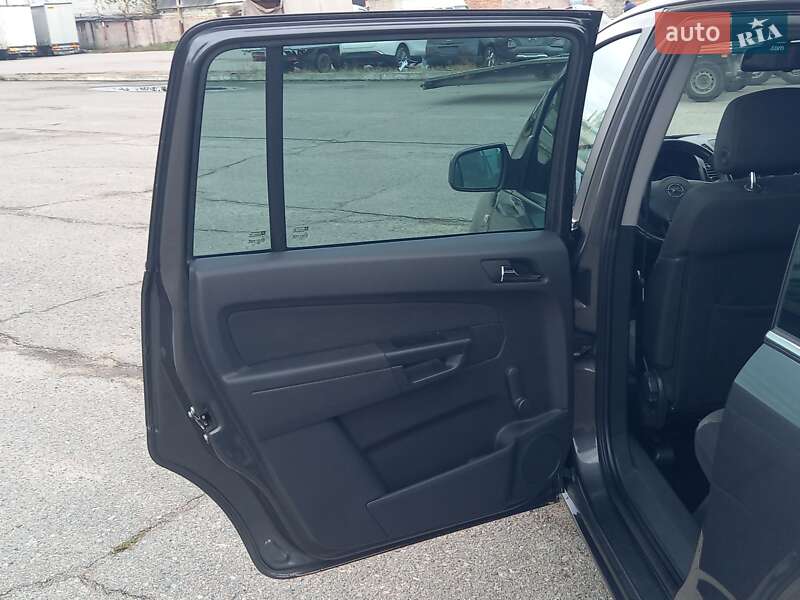 Минивэн Opel Zafira 2010 в Белой Церкви фото 42 Минивэн Opel Zafira 2010 в Белой Церкви
