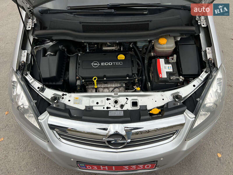 Мінівен Opel Zafira 2008 в Звягелі фото 30 Мінівен Opel Zafira 2008 в Звягелі
