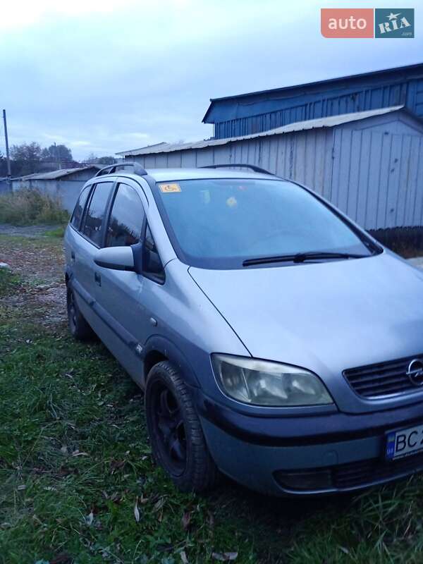 Opel Zafira 2000