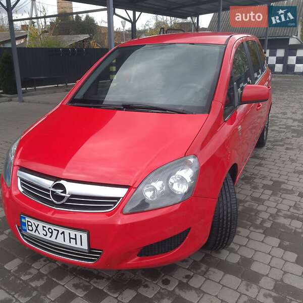 Минивэн Opel Zafira 2010 в Староконстантинове фото 4 Минивэн Opel Zafira 2010 в Староконстантинове