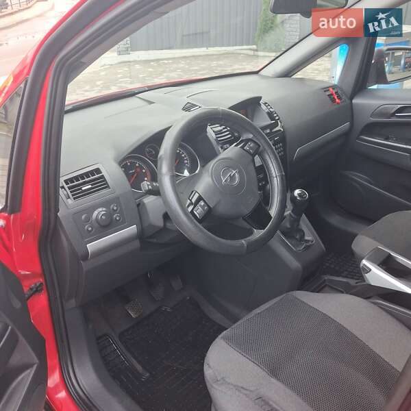 Минивэн Opel Zafira 2010 в Староконстантинове фото 17 Минивэн Opel Zafira 2010 в Староконстантинове