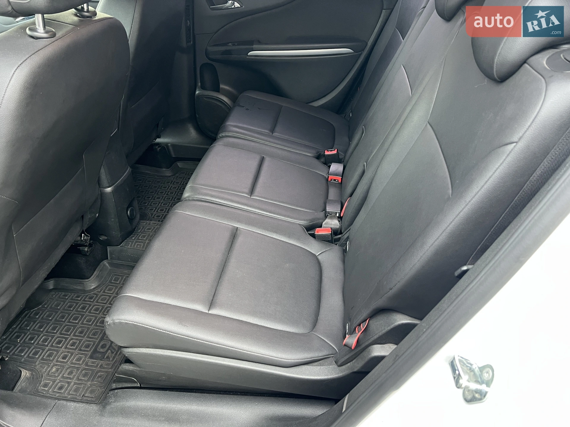 2017 Opel Zafira - мініатюра 34