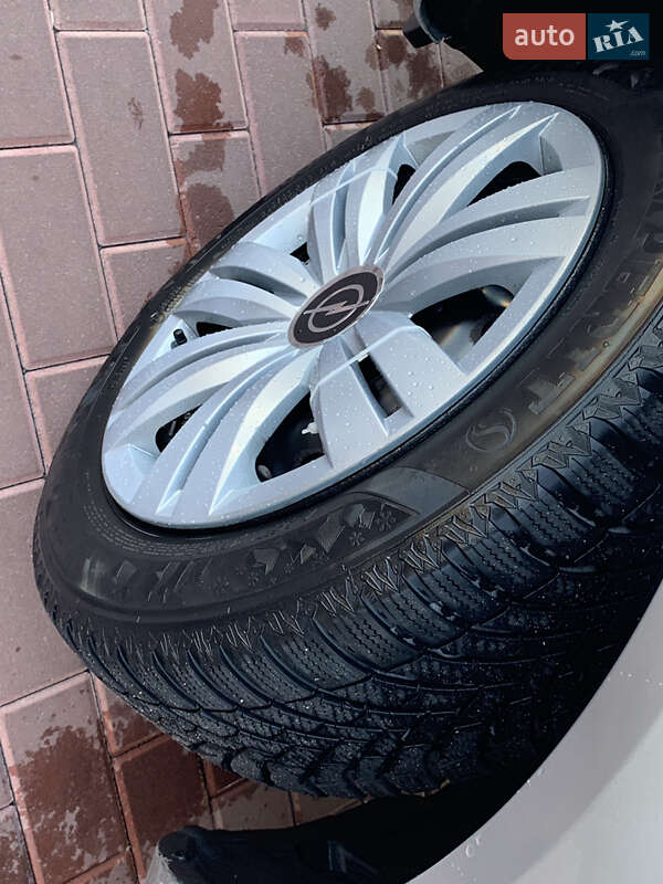 Мінівен Opel Zafira 2006 в Сарнах