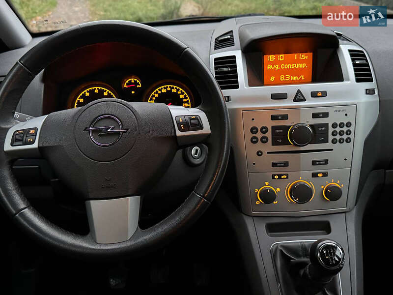 Минивэн Opel Zafira 2009 в Ровно фото 20 Минивэн Opel Zafira 2009 в Ровно